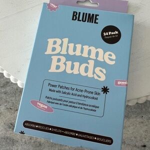 NEW in Sealed Box Blume Buds Acne Power Patches - 24 pack Vegan Skincare